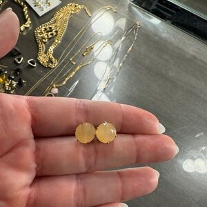 Rose quartz Stud Earrings-never worn